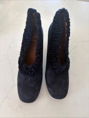 Classic shoes by baldoesky
